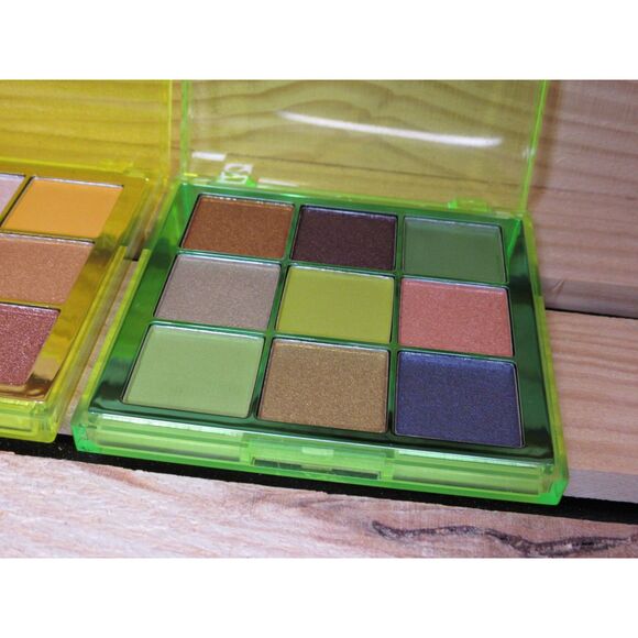 Makeup Revolution Neons Shadow Palettes Bundle - Picture 9 of 13
